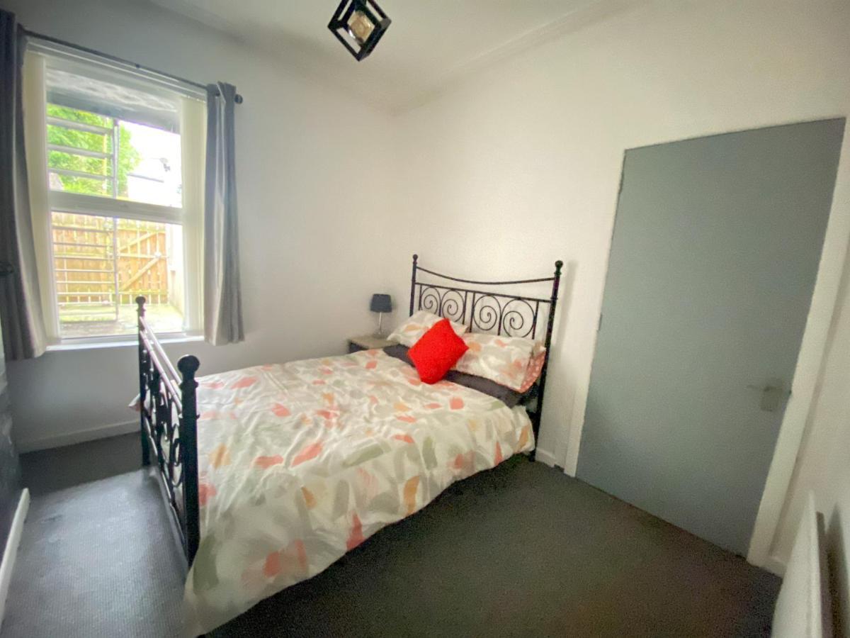 Cheap & Cheerful Apartment Near Bangor Marina Екстер'єр фото